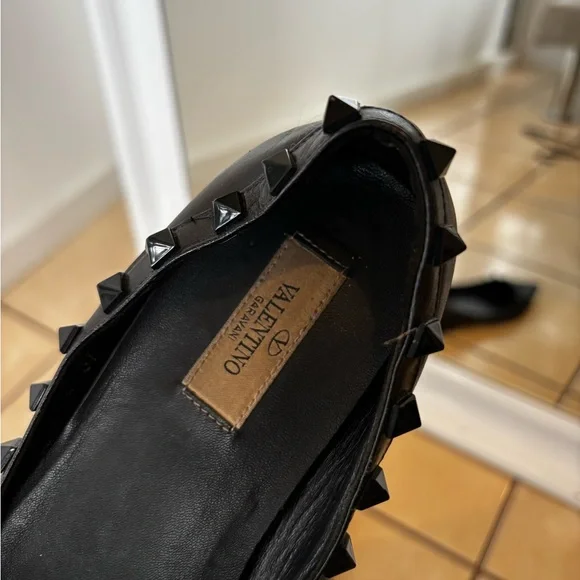 VALENTINO Authentic Rockstud Flats
